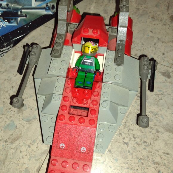 Like new Lego Star Wars, A Wing Fighter, retired, w original box & instructions - Picture 3 of 9